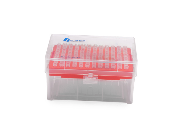 526100 Наконечники MAXIPENSE™ultra Low Retention градуированные в штативах (стерильные) 10 мкл