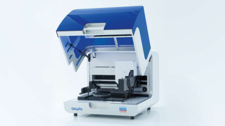 9001611 Система дозирования жидкостей автоматическая прецизионная QIAgility с принадлежностями