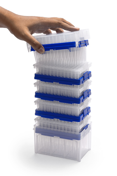 521126 Наконечники градуированные в сменных блоках (нестерильные) 1000 мкл